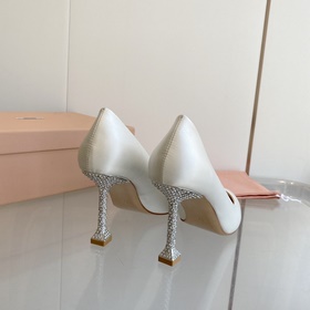 Новинка ранней весны. Высочайшее качество! MIUMIU Miu 2023 весна-
