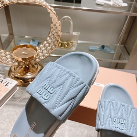 Miu*Miu 2023 весенне-летняя коллекция модных тапочек 1：1, мгновен