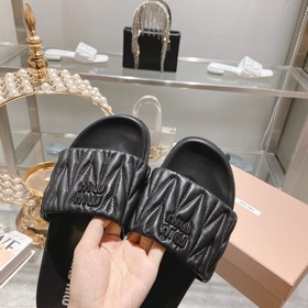 Miu*Miu 2023 весенне-летняя коллекция модных тапочек 1：1, мгновен