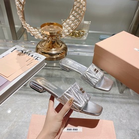 Miu*Miu 2023 весенне-летняя коллекция модных тапочек. 1：1 копия, 