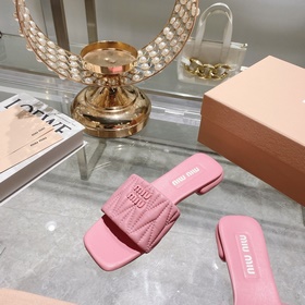 Miu*Miu 2023 весенне-летняя коллекция модных тапочек. 1：1 копия, 