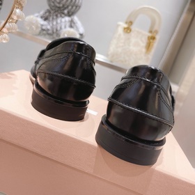 Ежедневные суеверия： Miumiu рекомендует новые монеты для привлече
