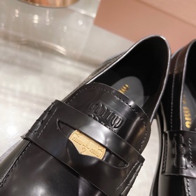 Ежедневные суеверия： Miumiu рекомендует новые монеты для привлече