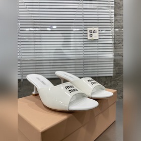 23ss Весна-лето Новая модель с круглым носком и ажурным дизайном 