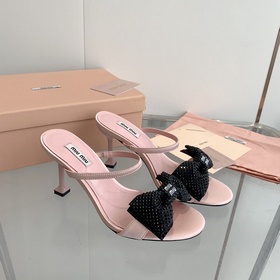Модные сандалии miumiu весна-лето 2023 года из высококачественног