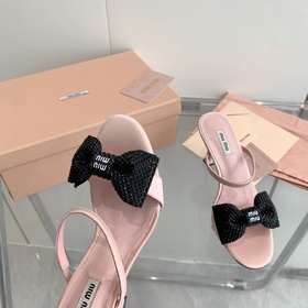 Модные сандалии miumiu весна-лето 2023 года из высококачественног