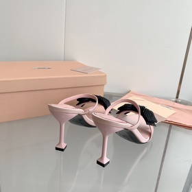 Модные сандалии miumiu весна-лето 2023 года из высококачественног