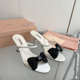 Модные сандалии miumiu весна-лето 2023 года из высококачественног
