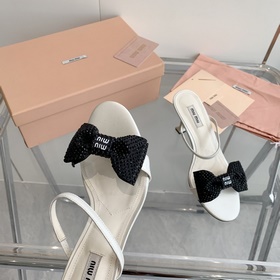 Модные сандалии miumiu весна-лето 2023 года из высококачественног