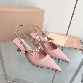 Модные туфли miumiu ранней весны 2023 года, туфли с заостренным н