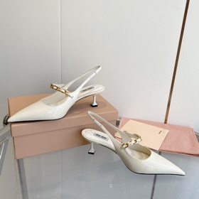 Модные туфли miumiu весна 2023 года, туфли с заостренным носком, 