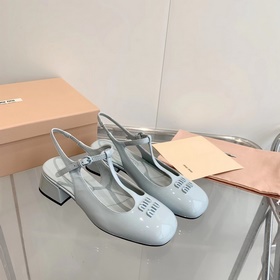 Обновленная версия miumiu весна-лето 2023 года： туфли-лодочки с к