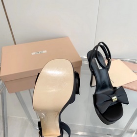 Новинка ранней весны Miu 23/высокие каблуки на платформе стразами