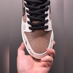 Nk SB Dunk Low PS5 Тема Бело-коричневая расцветка SB низкие кросс