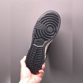 Nk SB Dunk Low PS5 Тема Бело-коричневая расцветка SB низкие кросс