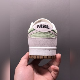 Nk SB Dunk Low 85 серый и красный с двойным логотипом SB низкие к