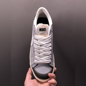 Nike Blazer Low 77 Jumbo — универсальная модель с эпическими преи