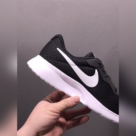 NIKE ROSHERUN NIKE TANJUN, легкие и дышащие кроссовки для бега, о