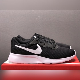 NIKE ROSHERUN NIKE TANJUN, легкие и дышащие кроссовки для бега, о