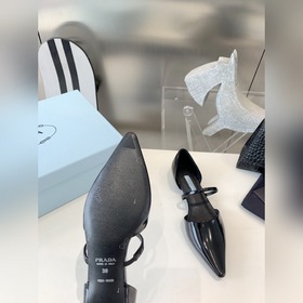 Новые весенние балетки Prada с открытым носком Логотип Prada укра