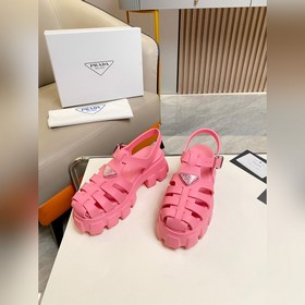 Весна-лето 2023. PRADA всегда знает, что нужно девушкам! Дизайн р