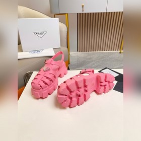 Весна-лето 2023. PRADA всегда знает, что нужно девушкам! Дизайн р