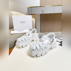 Весна-лето 2023. PRADA всегда знает, что нужно девушкам! Дизайн р