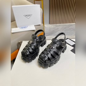 Весна-лето 2023. PRADA всегда знает, что нужно девушкам! Дизайн р
