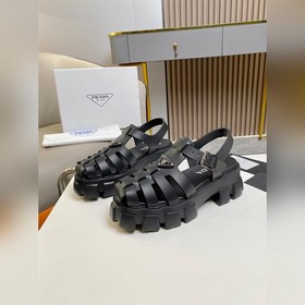 Весна-лето 2023. PRADA всегда знает, что нужно девушкам! Дизайн р