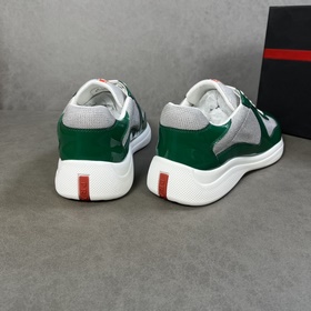Оригинальные кроссовки PRADA, Prada, импортная кожа с глянцевым п