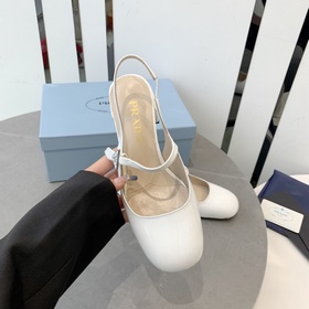 PRADA 2023 весна-лето, новые модели от Prada, впечатляют своим ка