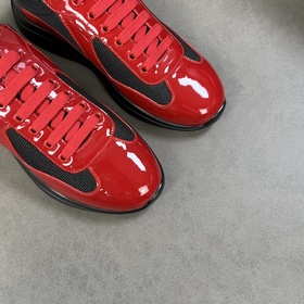 Оригинальные кроссовки PRADA, Prada, импортная кожа с глянцевым п