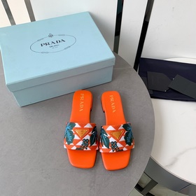 2023 — PRADA Плетеные цветы с вышивкой, плоские сандалии, новейша
