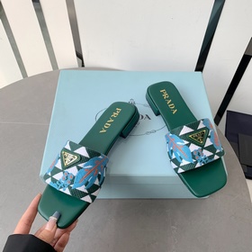 2023 — PRADA Плата с вышитыми цветами плоской подошвой, новейшая 
