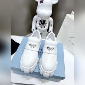 Высшая версия Новые черные сверхмягкие кожаные туфли на толстой