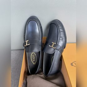Оригинальное качество Tods. Кожаные туфли Tods. Новая модель, син