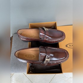 Оригинальное качество Tods. Повседневные кожаные туфли Tods. Нова