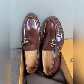 Оригинальное качество Tods. Повседневные кожаные туфли Tods. Нова
