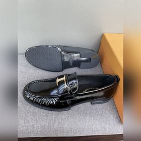 Оригинальное качество Tods. Кожаные туфли Tods. Новая модель, син