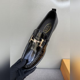 Оригинальное качество Tods. Кожаные туфли Tods. Новая модель, син