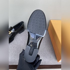 Оригинальное качество Tods. Кожаные туфли Tods. Новая модель, син