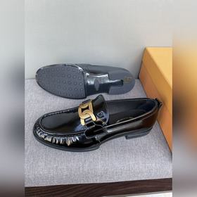 Оригинальное качество Tods. Кожаные туфли Tods. Новая модель, син