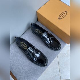 Оригинальное качество Tods. Кожаные туфли Tods. Новая модель, син