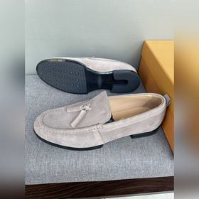 Оригинальное качество Tods. Кожаные туфли Tods. Новая модель, син