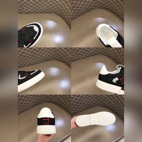 Valentino Мужские кроссовки V T Valentino Новая модель спортивных
