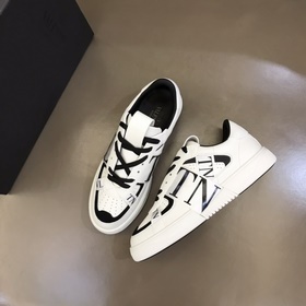 Valentino Мужские кроссовки V T Valentino Новая модель спортивных