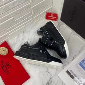 VALENTINO (Валентино) 2023 новейшие модели с подиума, идентичные 