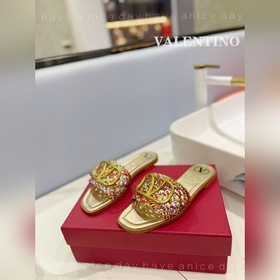 / Valentino  Новые тапочки  ◆ Материал： ручная работа, сплошная