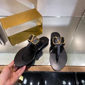 Классические сандалии Valentino, Очень удобные, лаконичные и элег