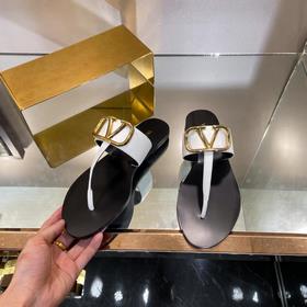 Классические сандалии Valentino, Очень удобные, лаконичные и элег